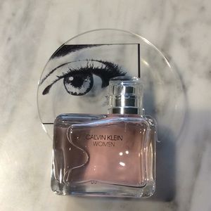 Calvin Klein Woman